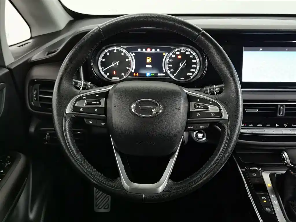 GAC Trumpchi Trumpchi M6 2019 270T Automatic Premium (6-seater) China V фото 11