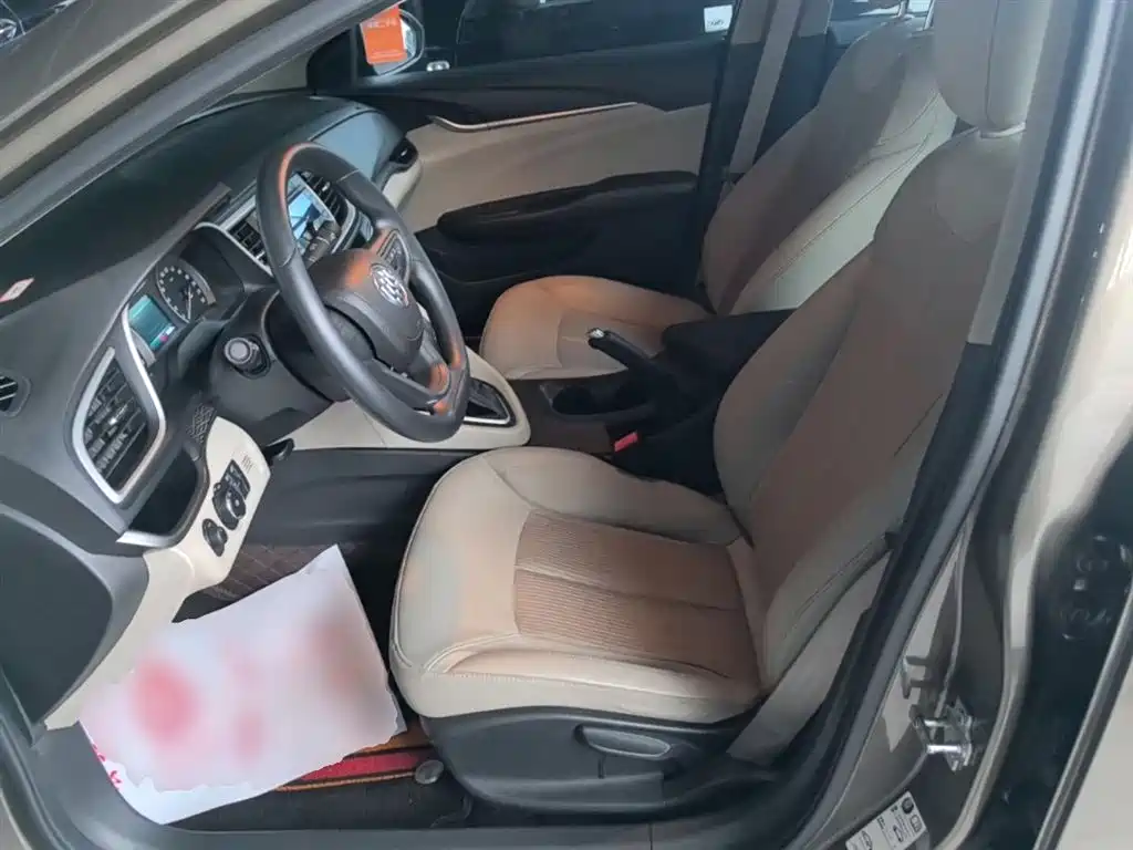 Buick Excelle 2016 15N Automatic Elite фото 15