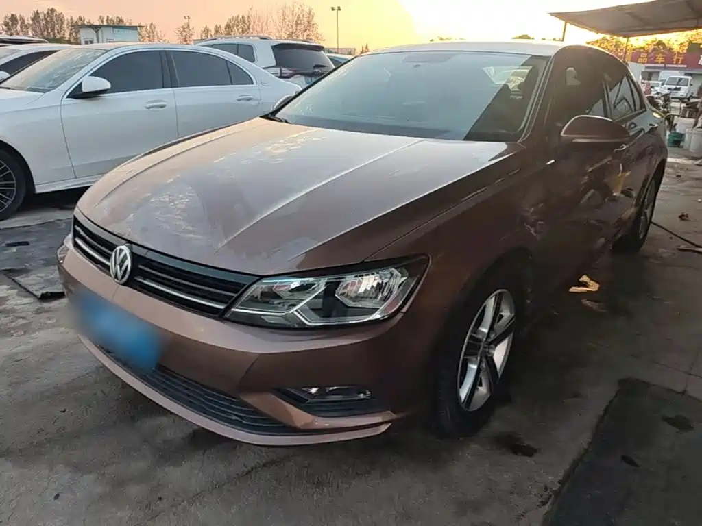 Volkswagen Lamando 2016 2015 230TSI DSG Style