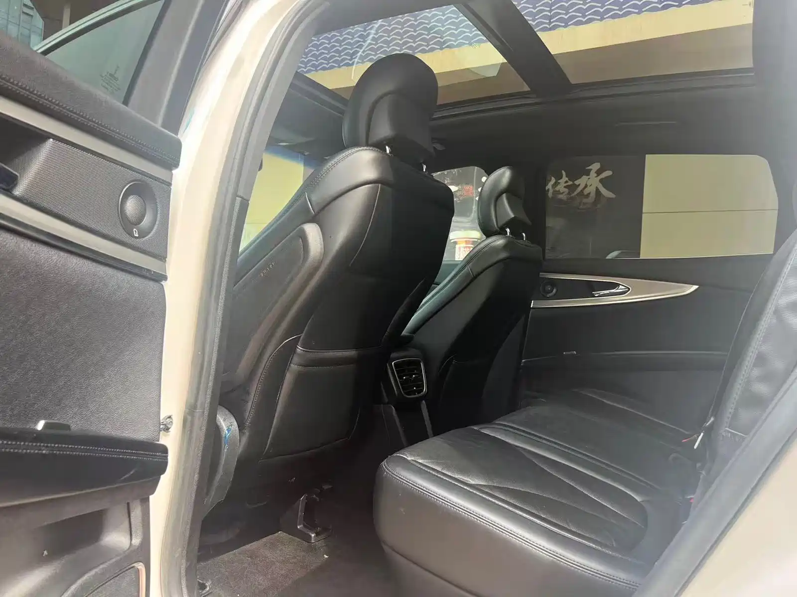 Фото 5 - Lincoln MKX