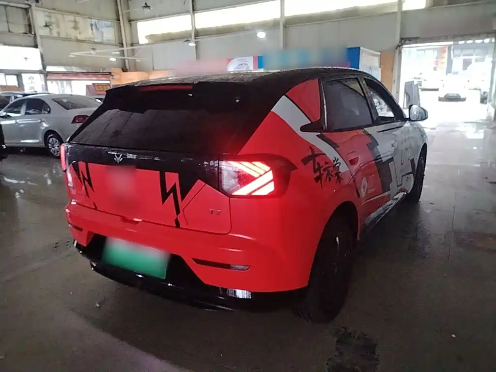 ARCFOX T1 2025 2025 320 Base Version