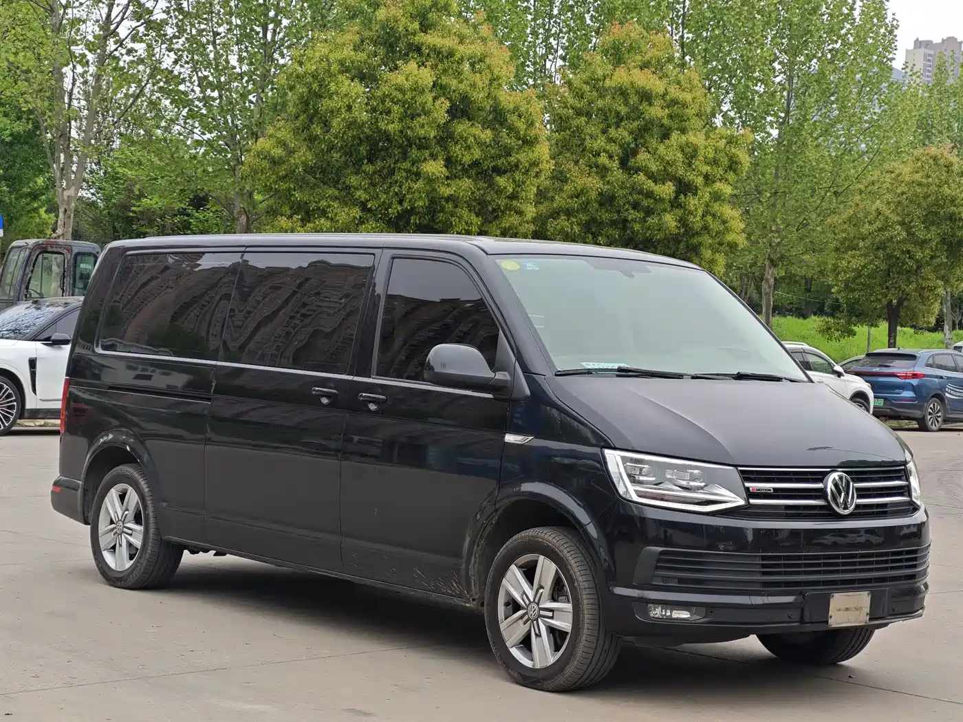 Volkswagen Caravelle 2018 2.0TSI 4WD Luxury Edition 7-Seater фото 2