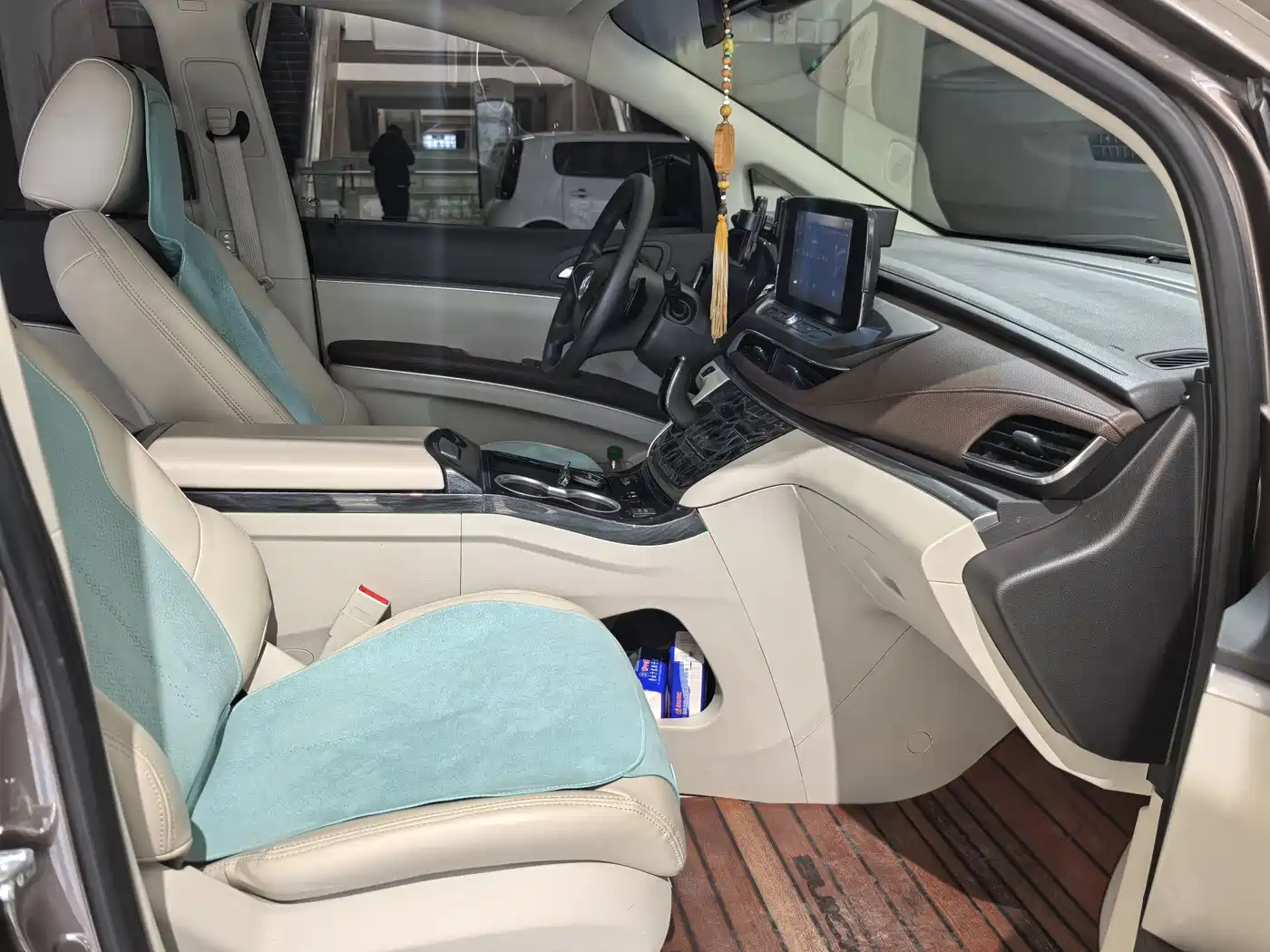 Buick GL8 2023 Model Land Business Class Comfort фото 9