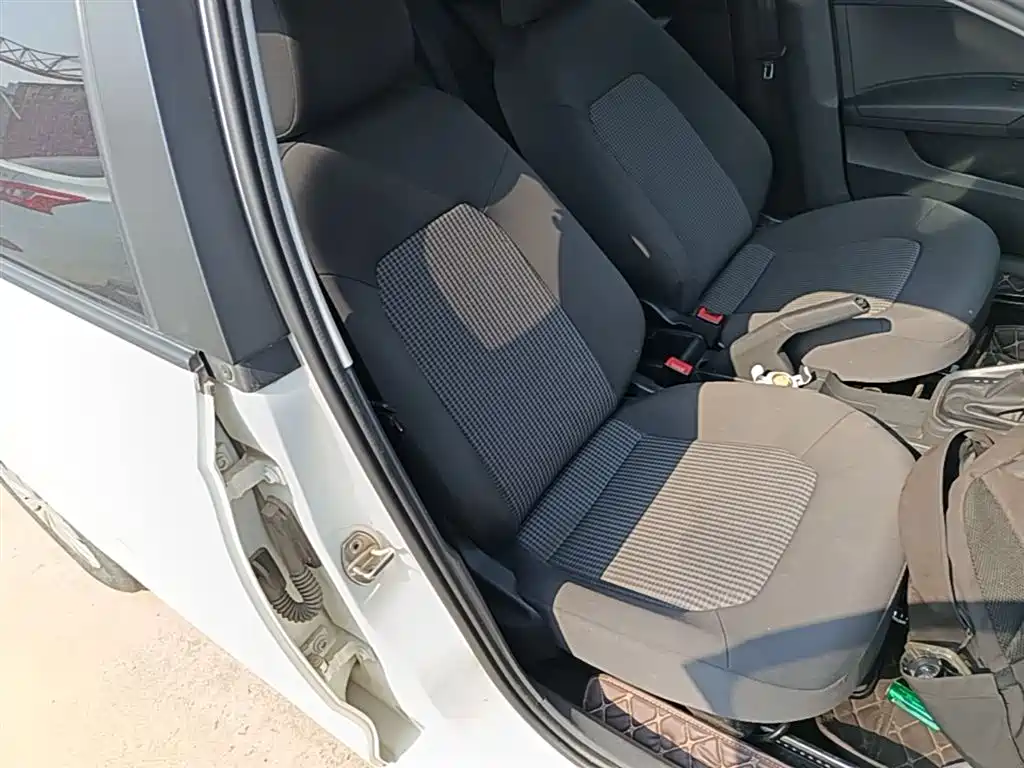 Photo 25 - Volkswagen Santana