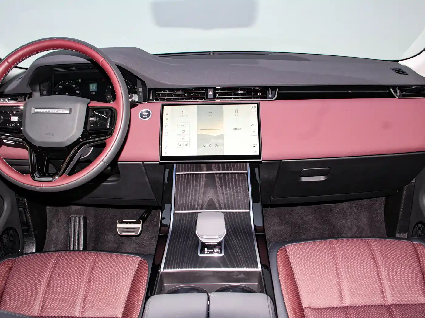 Land Rover Range Rover Evoque 2024 Range Rover Evoque L 249PS Light Master Edition фото 5