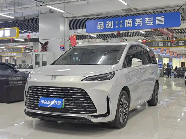 BUICK GL8 NEW ENERGY