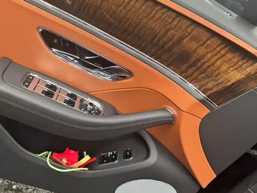 Bentley Flying Spur 2023 2022 4.0T V8 Standard