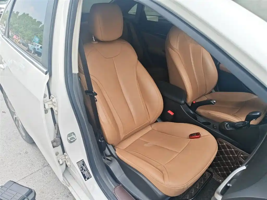 Buick Excelle 2018 18T Automatic Flagship фото 25
