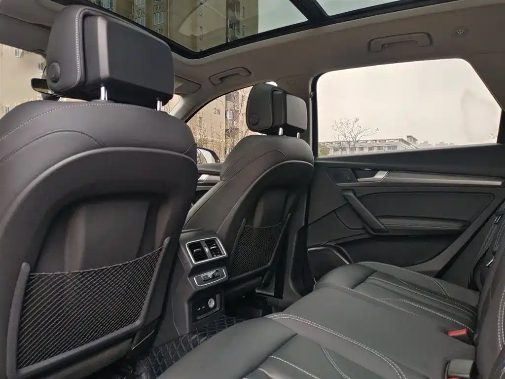 Audi Q5L 2022 Facelift 40T Luxury Dynamic фото 2