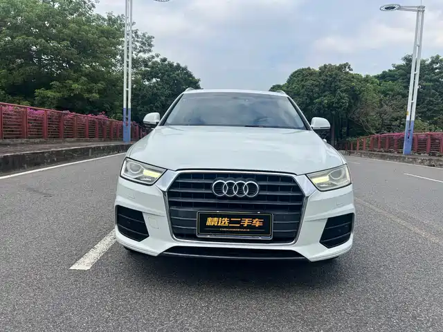 Audi Q3 2017 30 TFSI Fashion — фото 3
