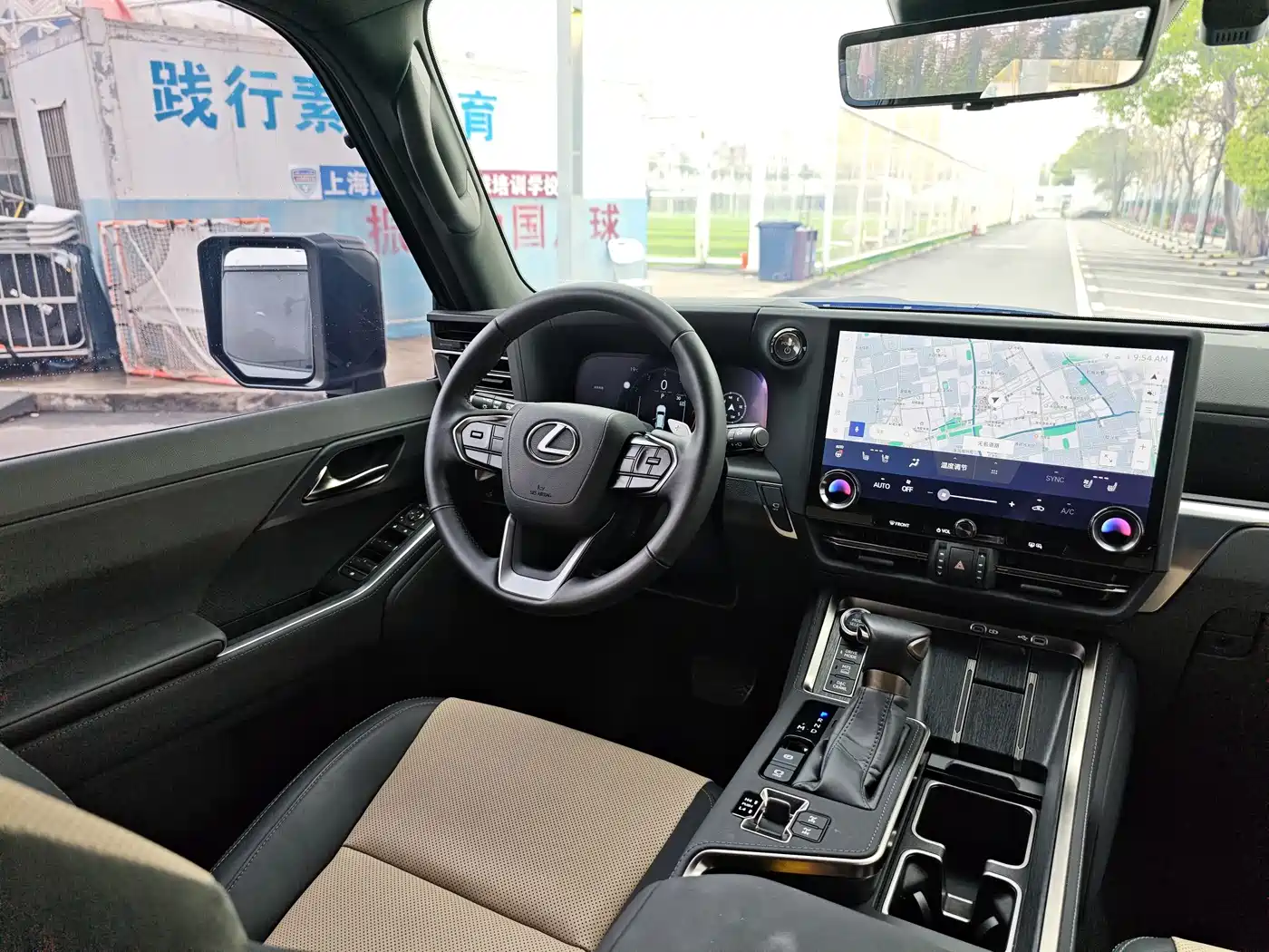 Lexus GX 2024 OVERTRAIL Summit Edition фото 18