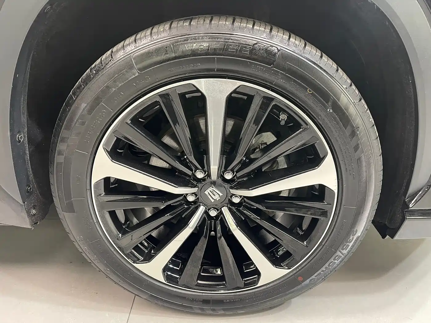 Toyota Crown Kluger 2021 2.5L HEV AWD Flagship Edition фото 25