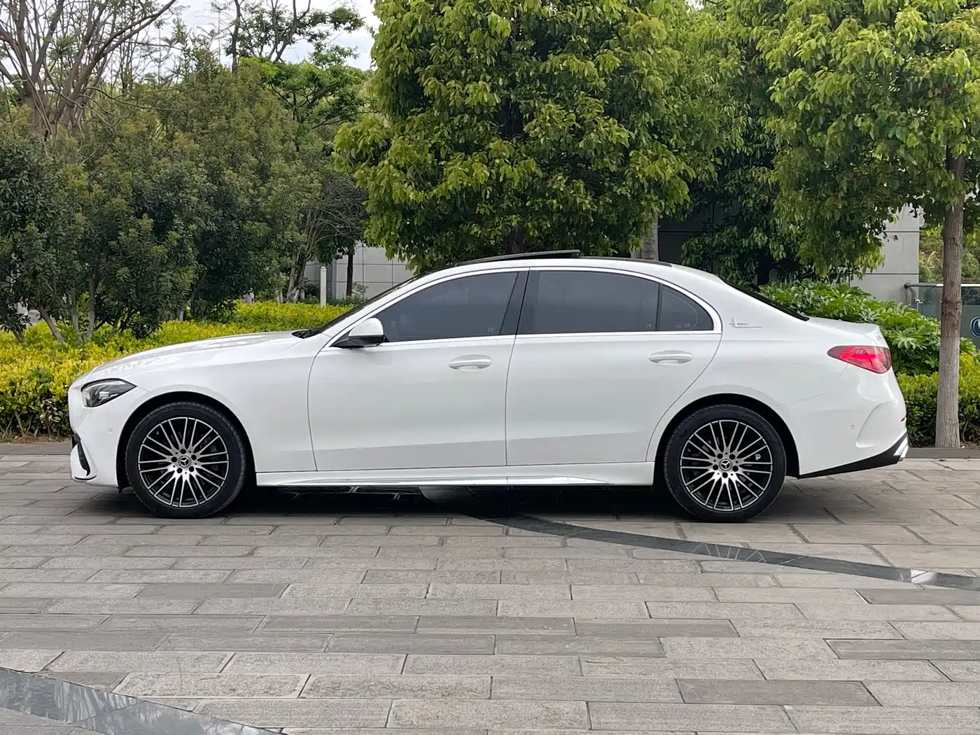 Mercedes-Benz C-Class 2024 Facelift C 260 L Sport фото 7