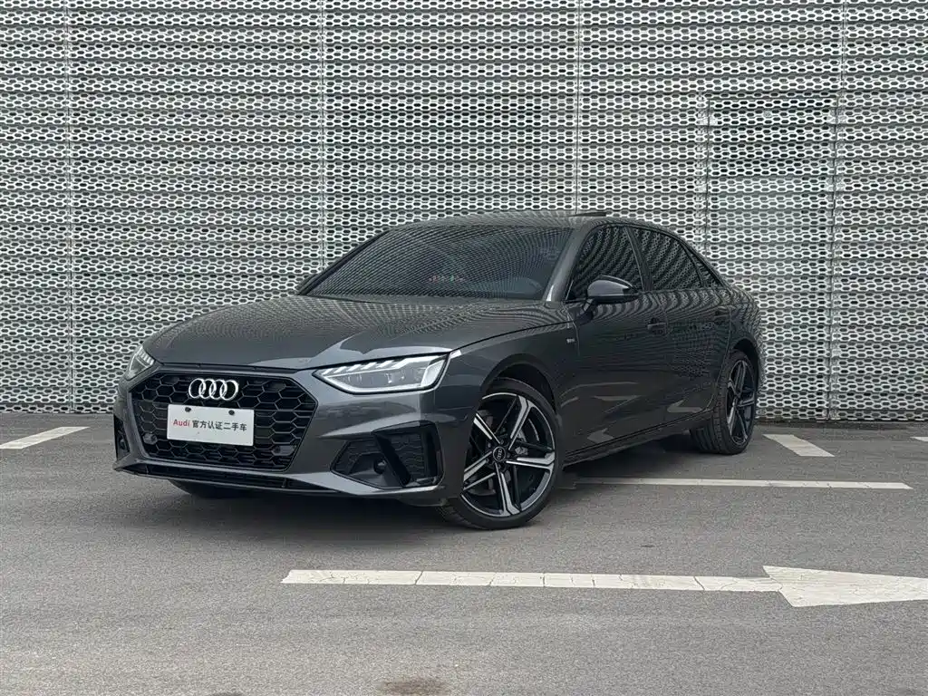 Audi A4L 2024 40 TFSI Luxury Dynamic