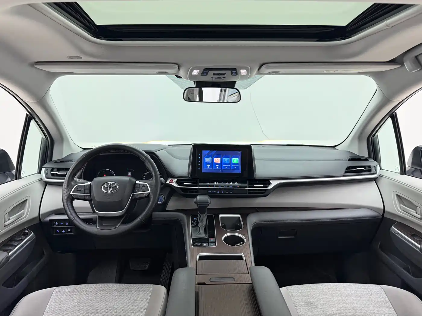 Toyota Sienna 2021 2.5L Hybrid Comfort Edition фото 15