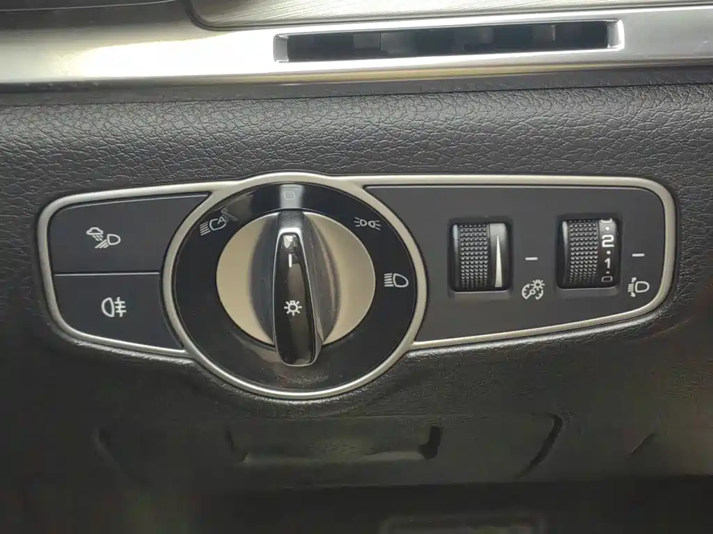 BYD Tang 2019 2019 2.0T Automatic Smart Connect Honor 7-seater China VI