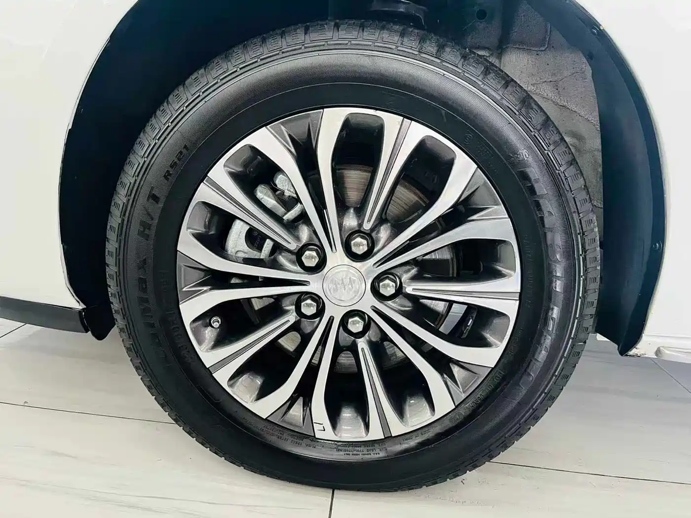 BUICK GL8