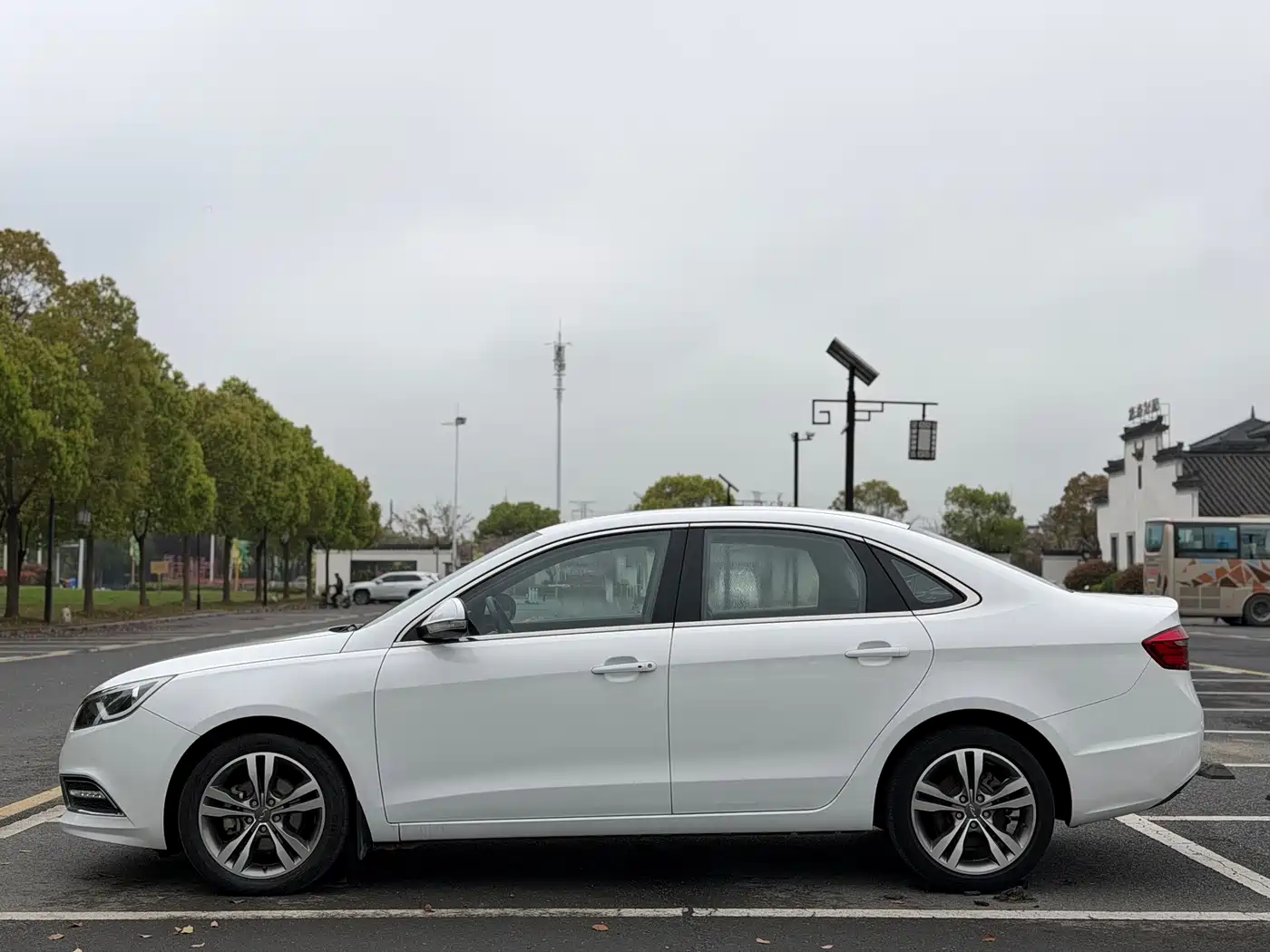Chery Arrizo 7 2019 2017 1.5T CVT Premium Edition