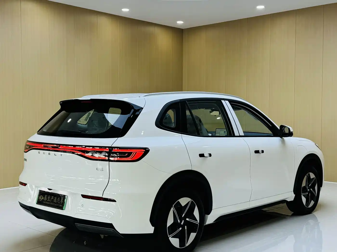 Geely Galaxy Galaxy E5 2026 2026 Model 530km Explorer Edition