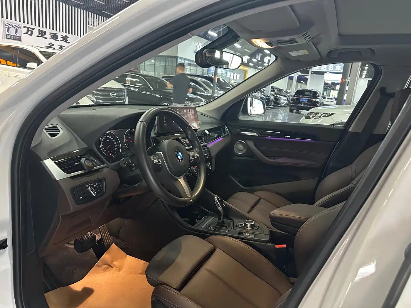 BMW X1 2021 sDrive25Li Leading фото 7