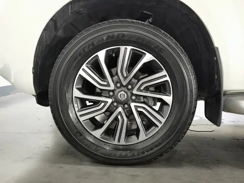 Nissan Terra 2019 2018 2.5L Automatic 4WD Luxury Edition