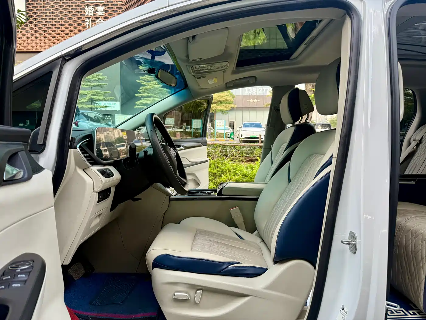 Buick GL8 2023 ES Landmaster Comfort фото 7