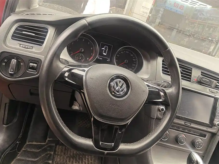 Volkswagen Golf 2014 1.4TSI Automatic Comfort фото 15