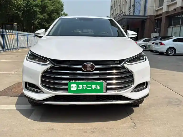 BYD Tang 2018 2.0T Automatic Smart Connection Noble Edition 7-Seater China V фото 3