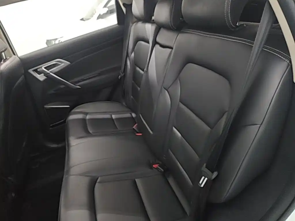 Geely Boyue 2016 2016 2.0L Manual Smart·Style Edition