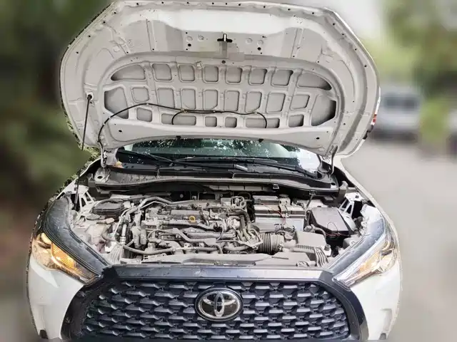 Toyota Corolla Cross 2022 2.0L Pioneer Edition — фото 3