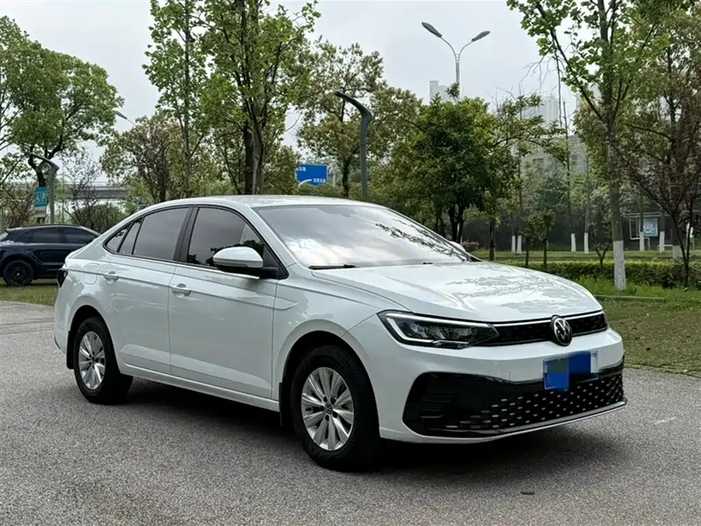 Volkswagen Lavida 2023 New Sharp 1.5L Auto Premium Edition фото 13