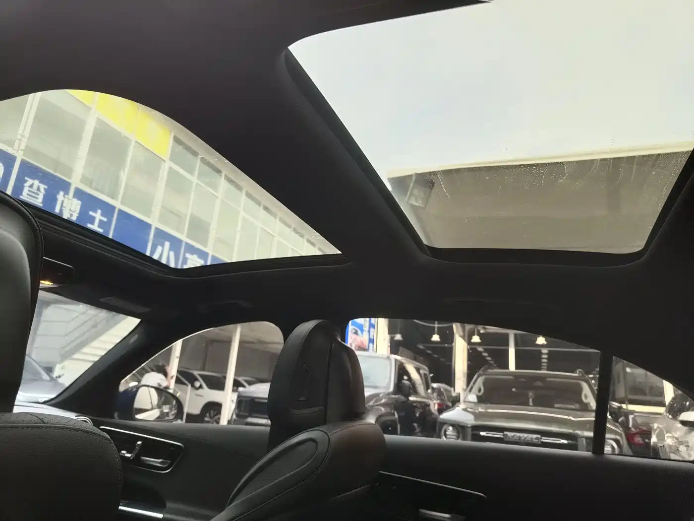 Mercedes-Benz C-Class New Energy 2023 C 350 eL фото 12
