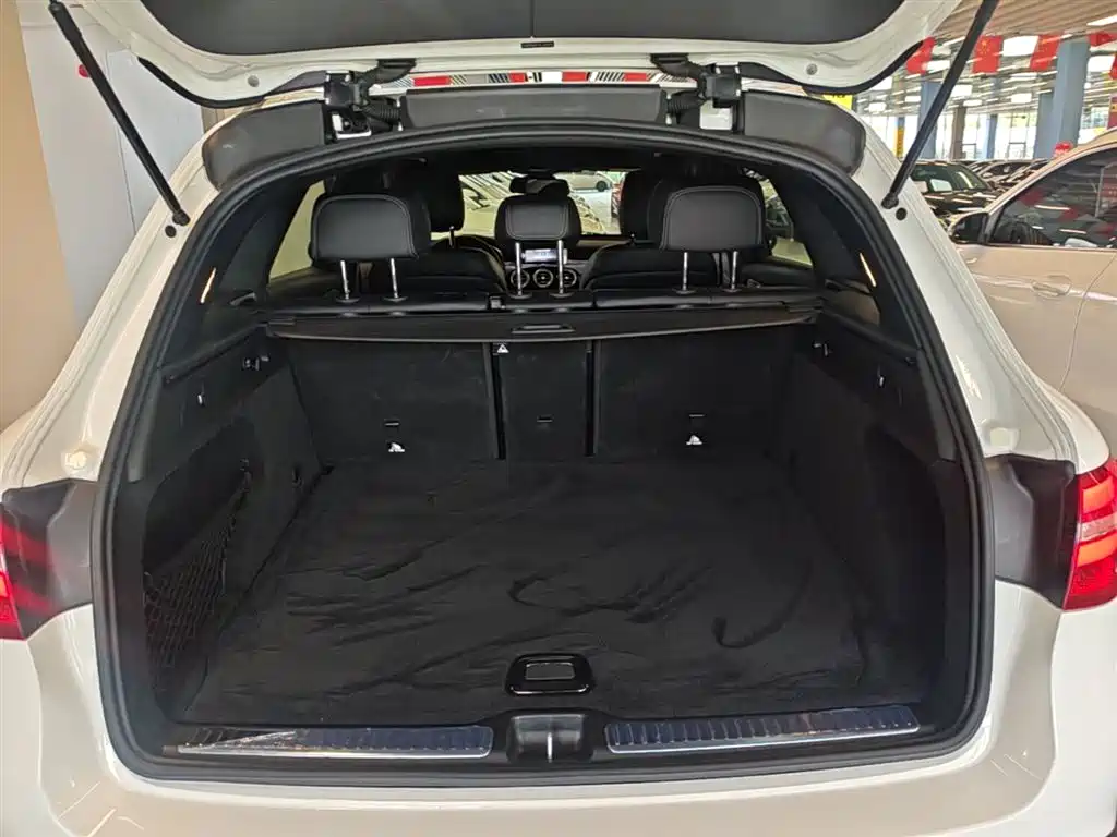 Mercedes-Benz GLC 2019 Model GLC 200 L 4MATIC фото 19