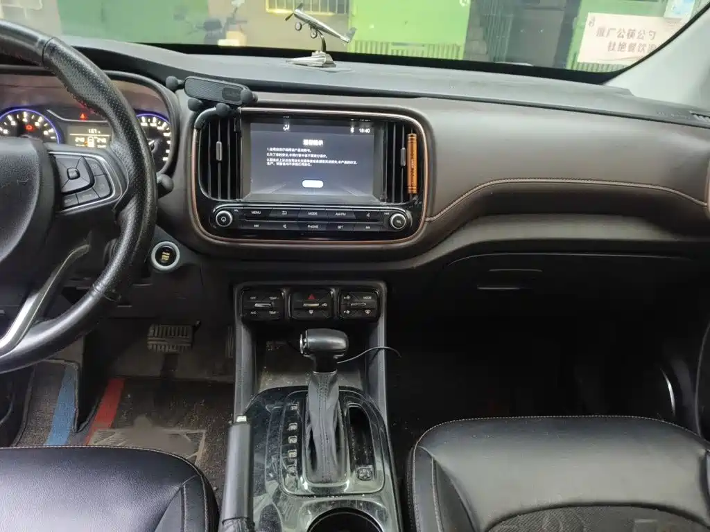 GAC Trumpchi Trumpchi GS3 2018 2017 200T Automatic Elite