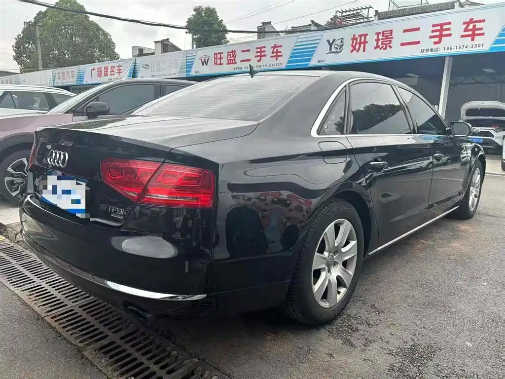 Audi A8 2013 A8L 45 TFSI quattro Luxury фото 5