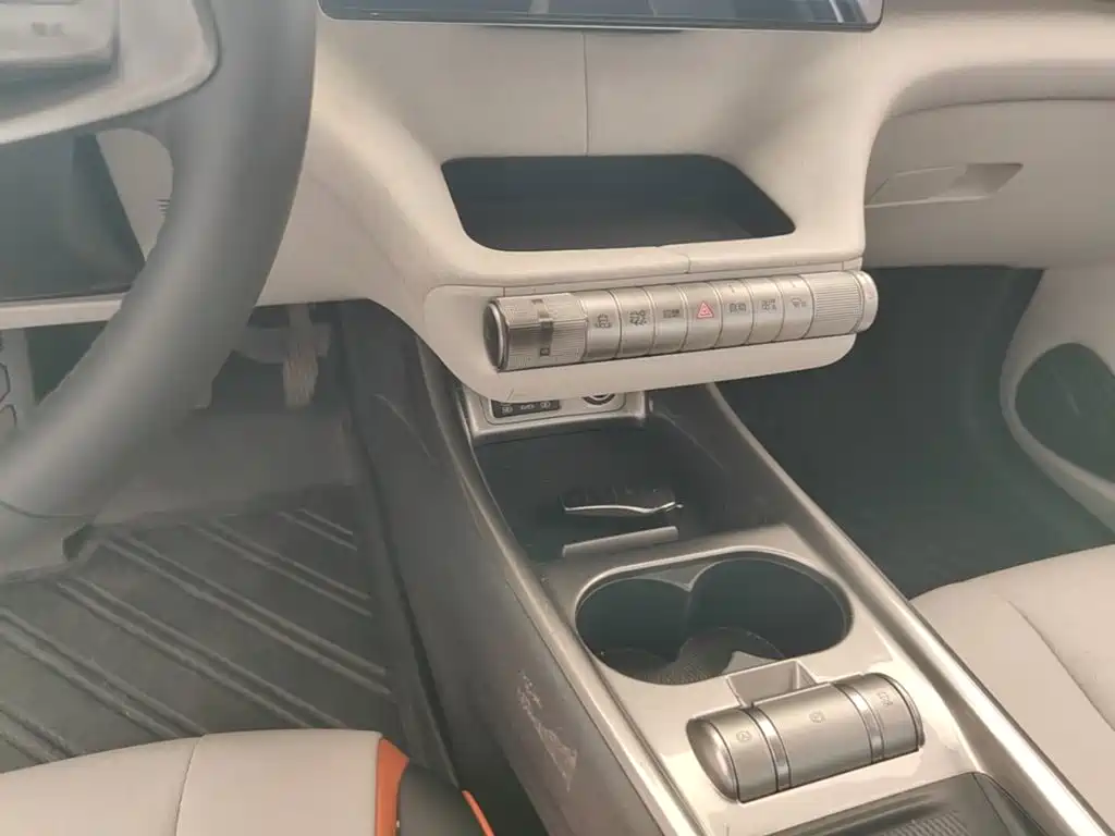 BYD Dolphin 2021 2021 Model 405km Fashion Edition