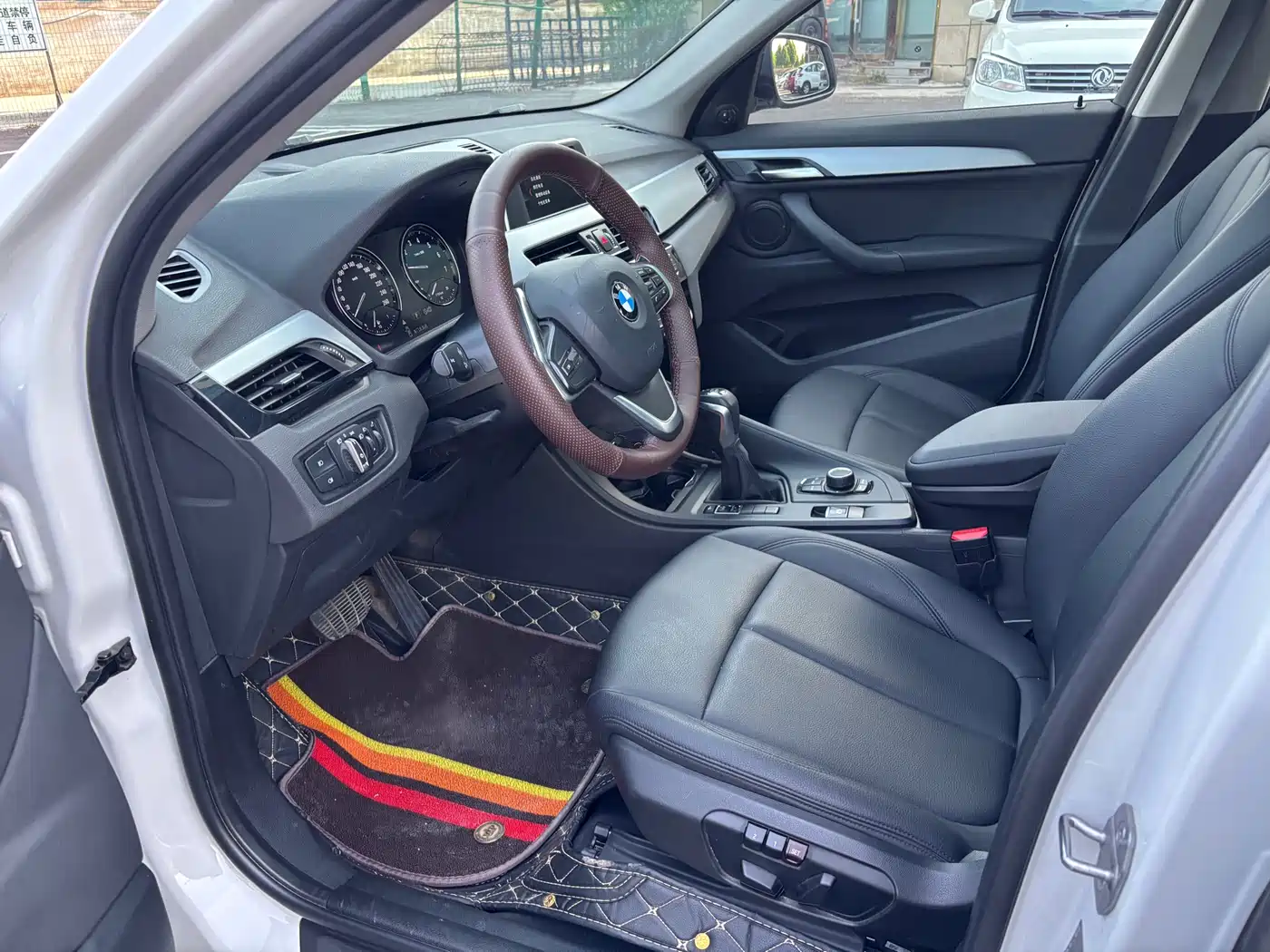 BMW X1 2019 sDrive18Li Fashion Model фото 9