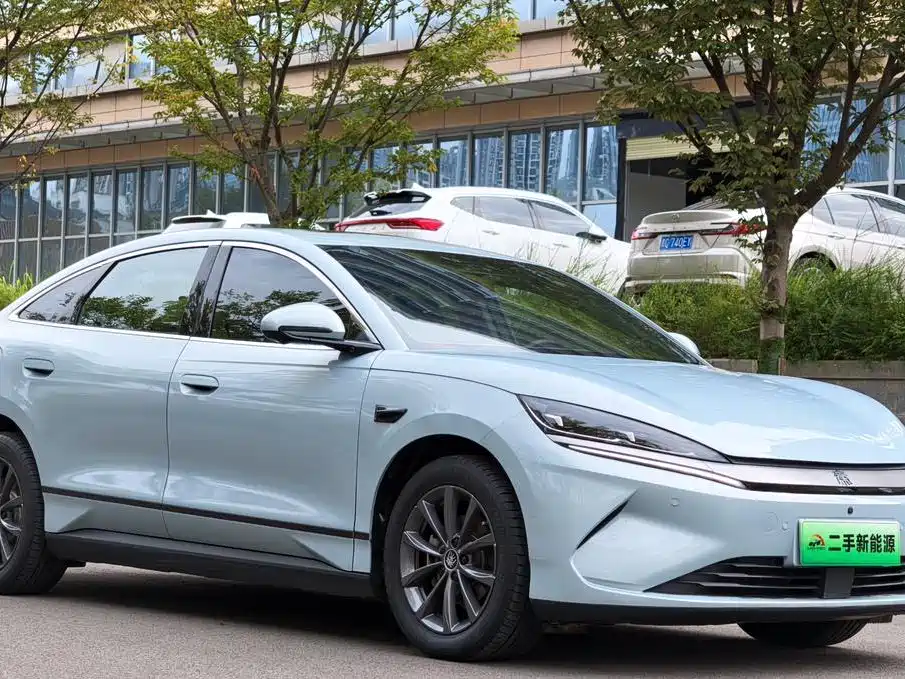 Photo 6 - BYD Qin L