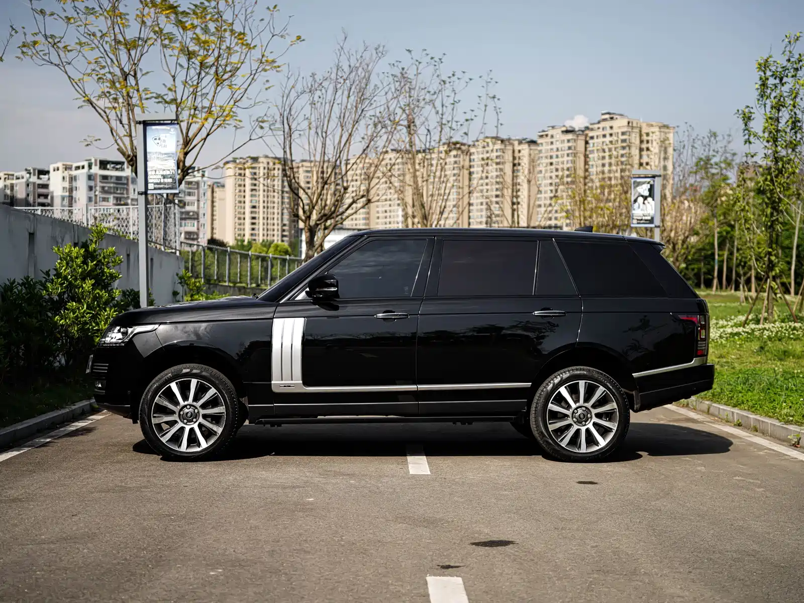 Фото 4 - Land Rover Range Rover