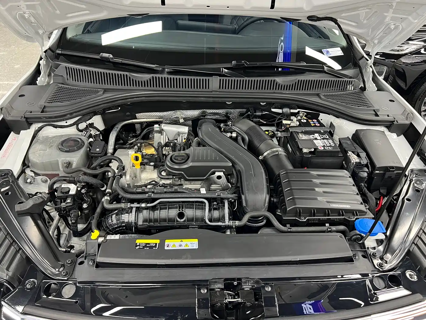 Volkswagen Sagitar 2023 300TSI DSG Surpassing Edition фото 13