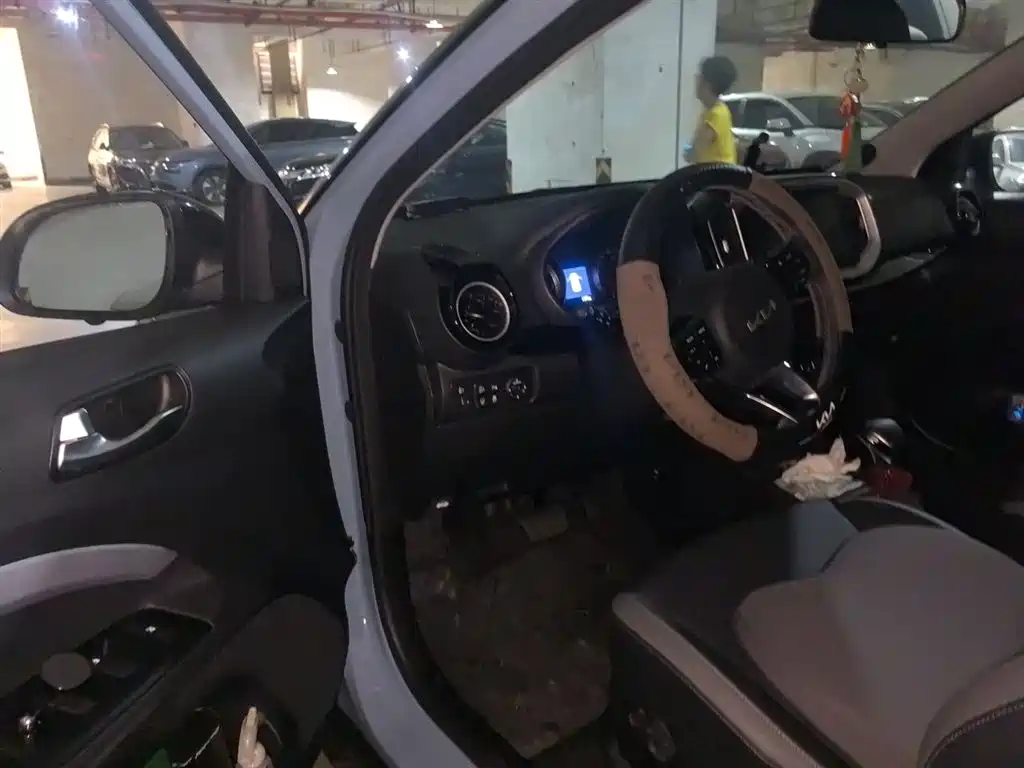 Kia KX1 2026 1.4L Sunroof Edition фото 13