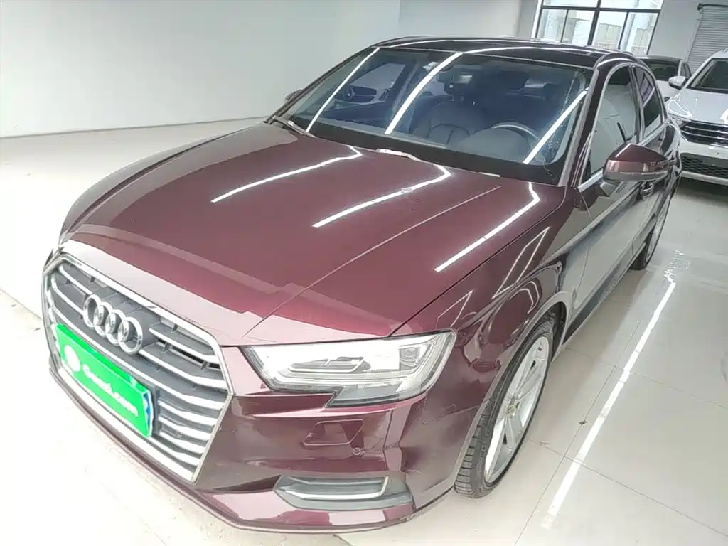 Audi A3 2018 30th Anniversary Limousine 35 TFSI Style