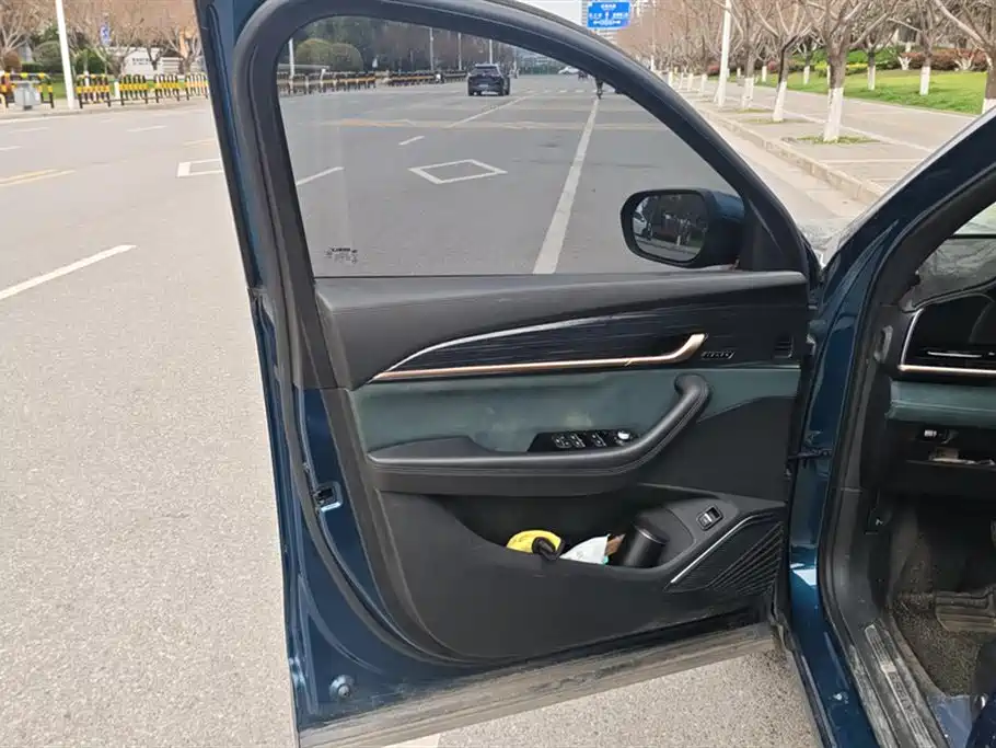 GEELY AUTOMOBILE XINGYUE L