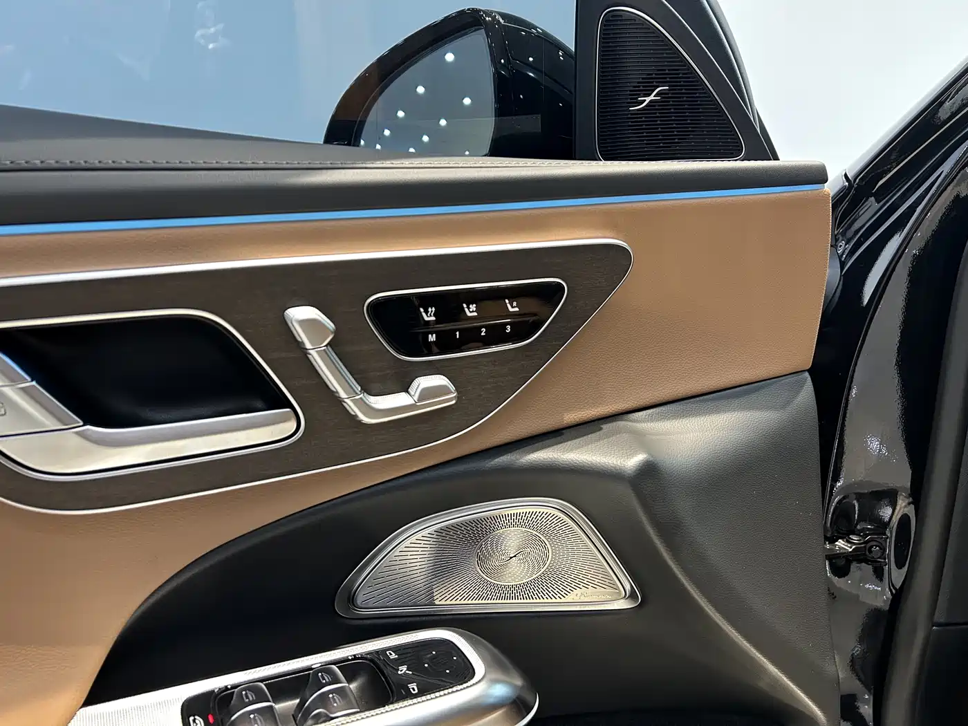 Mercedes-Benz E-Class 2025 Facelift E 300 L Luxury фото 7