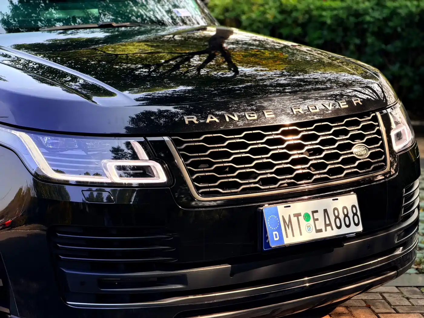 LAND ROVER RANGE ROVER