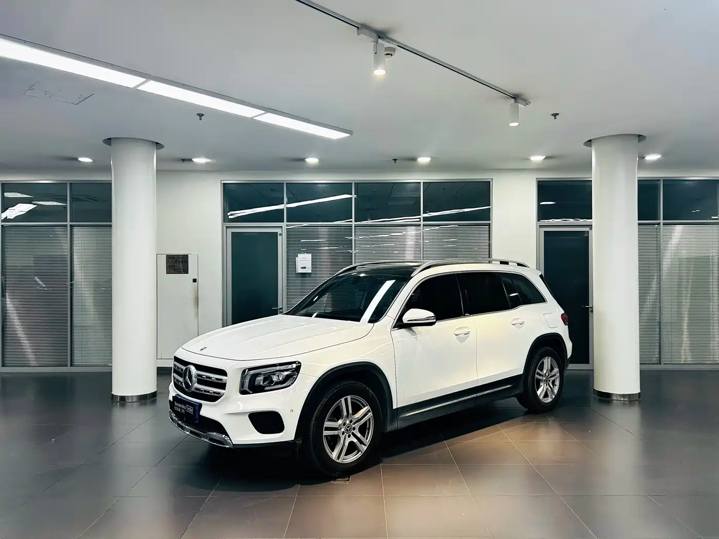 Mercedes-Benz GLB 2022 Model GLB 200 Fashion Edition