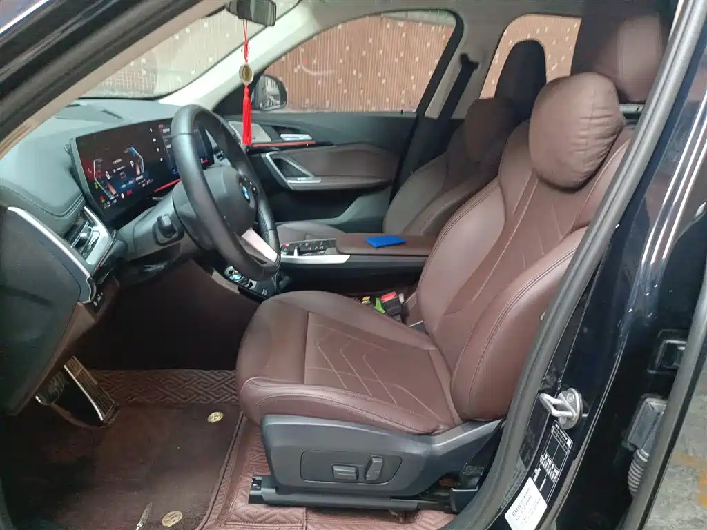 BMW X1 2023 sDrive25Li X Design Package фото 8