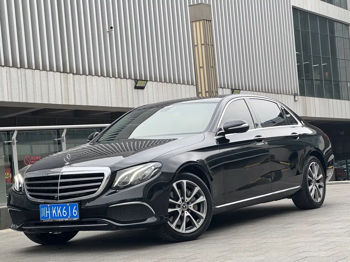 Mercedes-Benz E-Class 2019 Facelift E 300 L Fashion