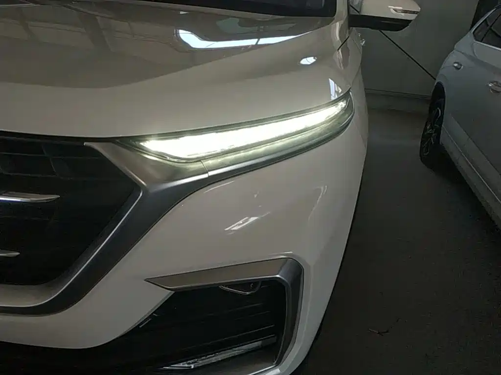 Baojun 530 2018 2018 1.5T Manual Premium Model China V