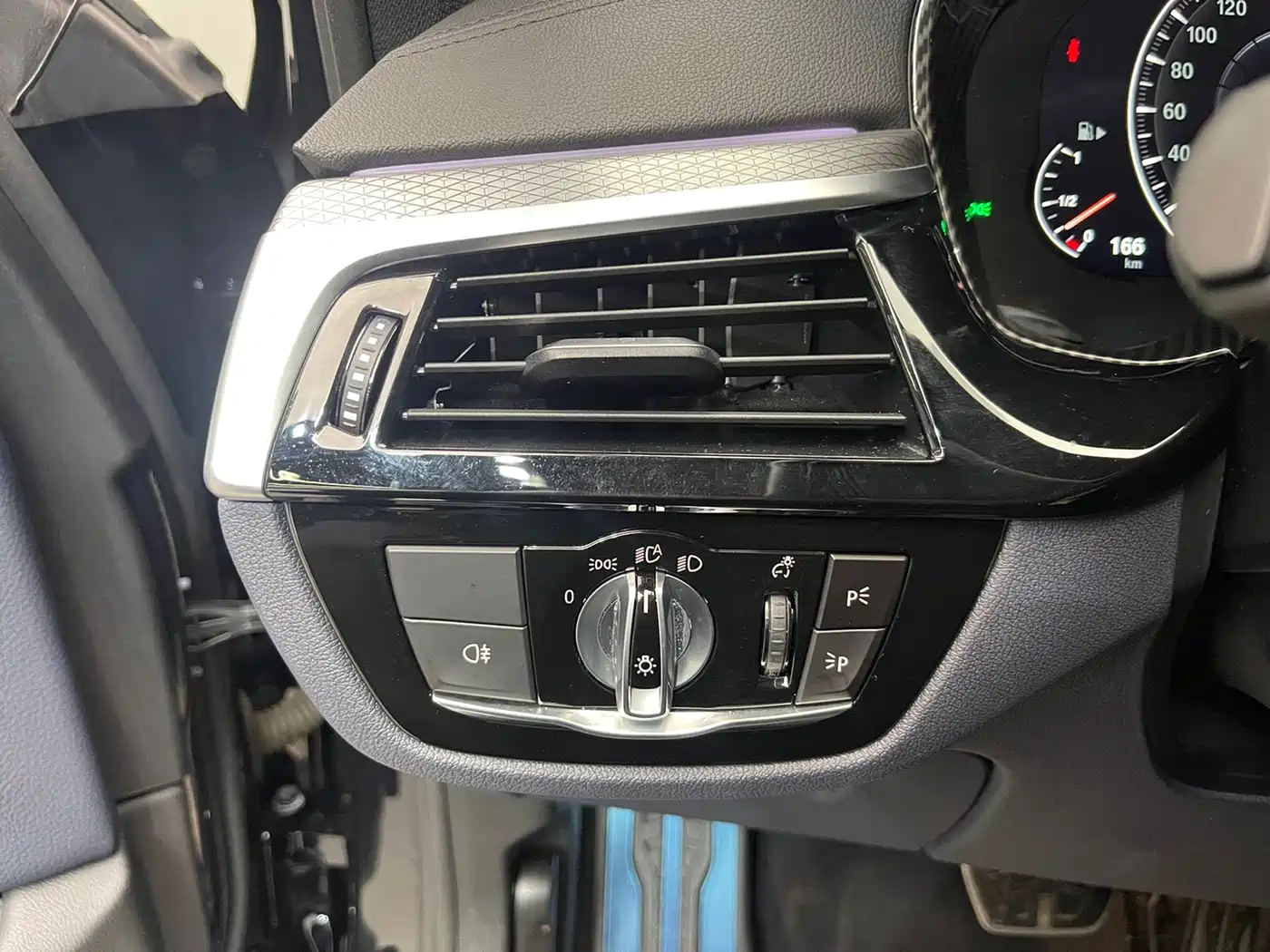 BMW 5 Series (Import) 2019 Facelift 525i M Sport Package фото 17
